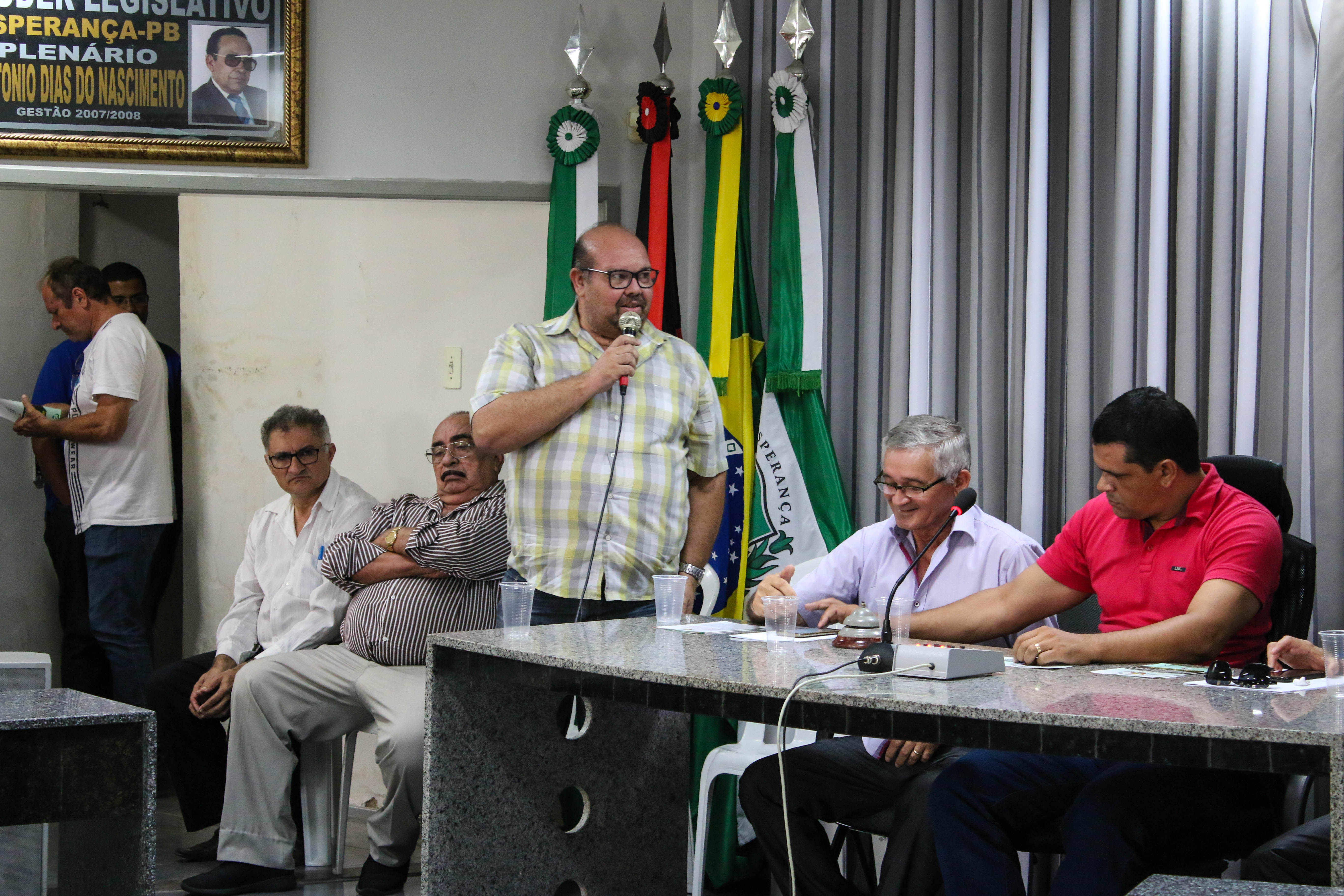 img-9669.jpg img-9669.jpg