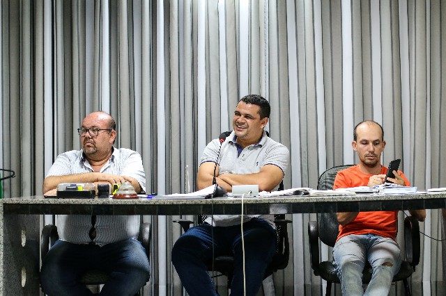 img-2865.jpg img-2865.jpg