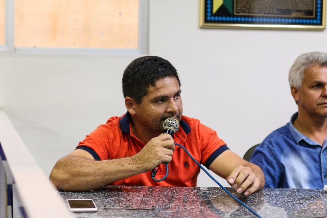 img-2874.jpg img-2874.jpg